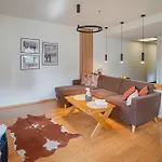 Zakoapartament Chalubinskiego *