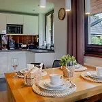 Zakoapartament Chalubinskiego Apartman