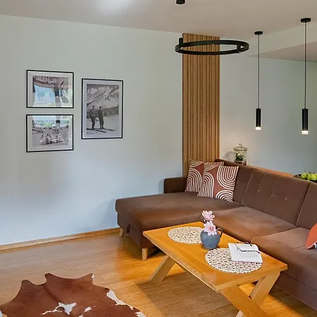 Apartament Zakoapartament Chałubińskiego *